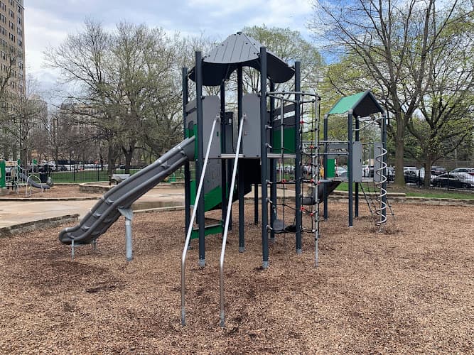 Lincoln Playground-Cummings