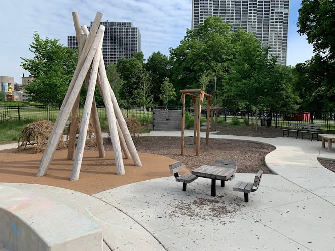 Lincoln Playground - Sunshine